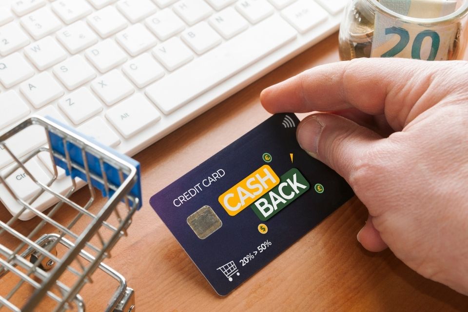 Cartão com Cashback: Como Ganhar Dinheiro de Volta nas Suas Compras