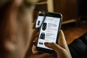 como fazer compras seguras na internet e evitar golpes em lojas virtuais